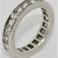 Van Cleef & Arpels Memoire Diamantring aus Platin – Baguette-Fassung, Eternity Band