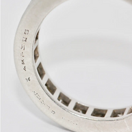 Van Cleef & Arpels Memoire Diamantring aus Platin – Baguette-Fassung, Eternity Band