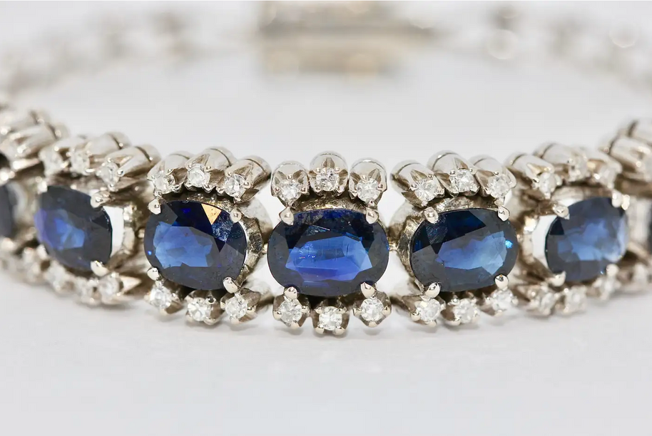 Elegantes Saphir-Diamant-Armband aus 18 Karat Weißgold