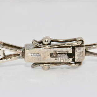 Elegantes Saphir-Diamant-Armband aus 18 Karat Weißgold