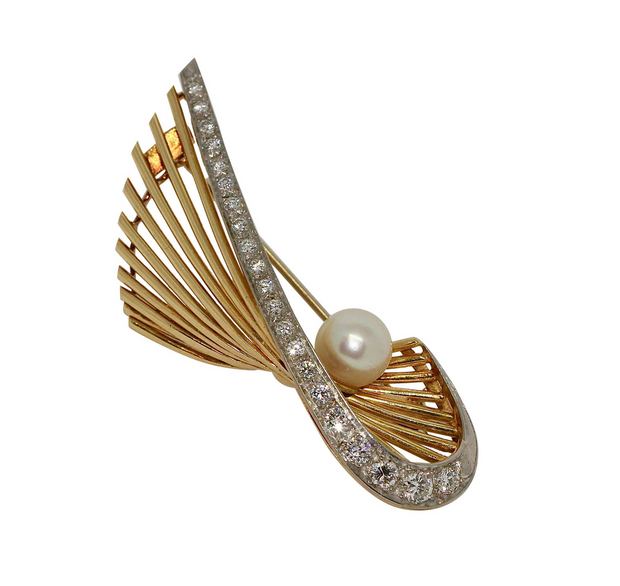 18 Karat Goldbrosche mit Diamanten und Perle