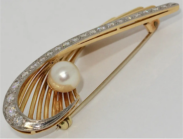 18 Karat Goldbrosche mit Diamanten und Perle