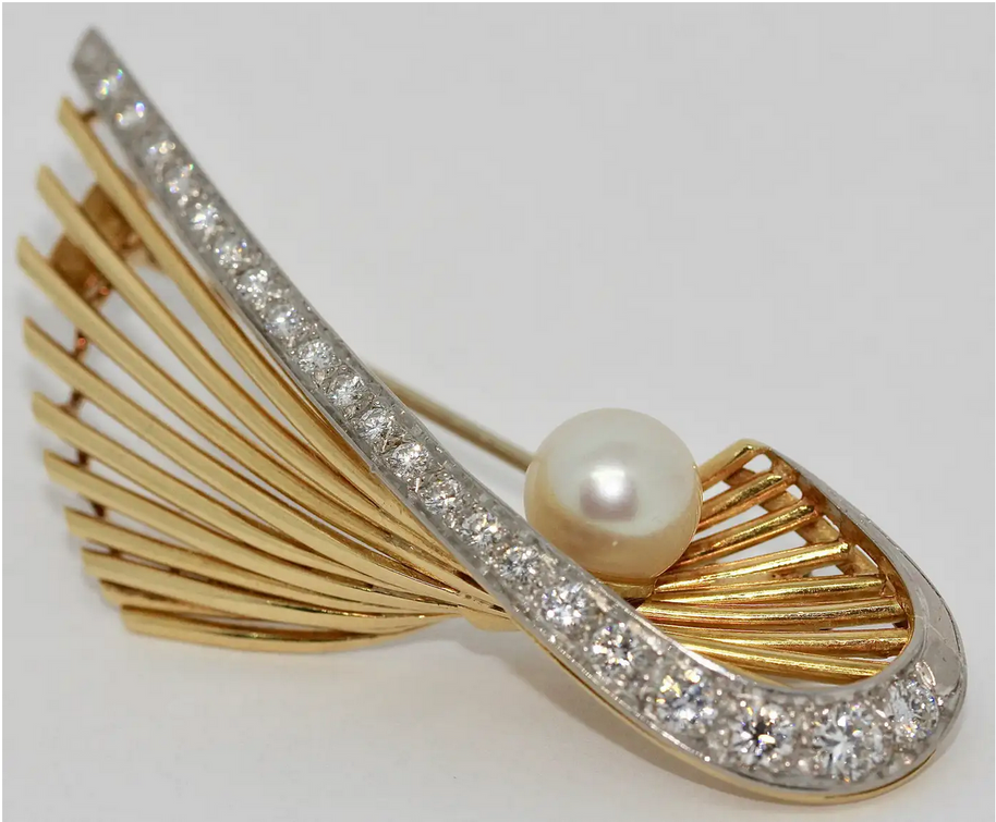 18 Karat Goldbrosche mit Diamanten und Perle