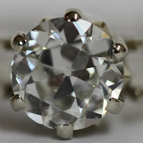 Antiker Damen Ring mit großem Diamant European Old Cut – 18 Karat Gold