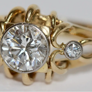 1.5 Karat Diamantring Gelbgold mit zentralem Brillanten