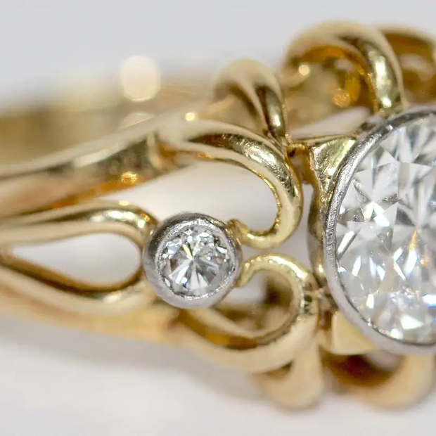 1.5 Karat Diamantring Gelbgold mit zentralem Brillanten