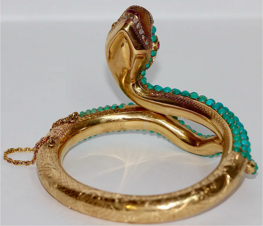 Prächtiger Schlangen-Reif Gelbgold mit Türkisen, Rubinen und Diamanten – um 1900