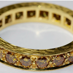 Memoire-Ring mit champagnerfarbenen Diamanten – Gelbgold