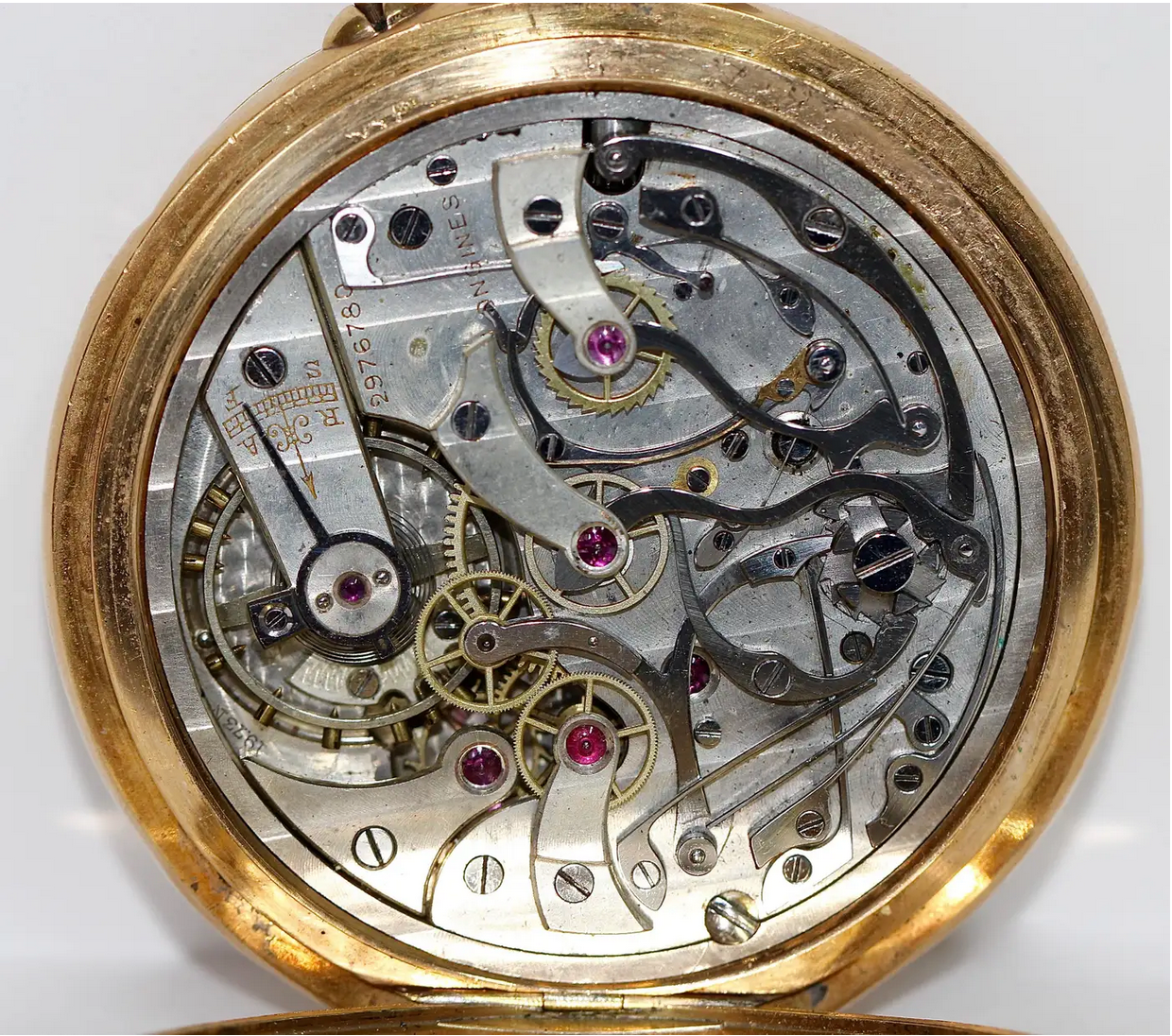 Longines Chronograph Taschenuhr „Gradué pour 30 Pulsations“ – 18 Karat Gelbgold