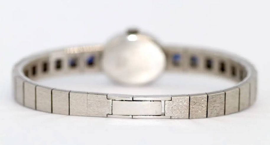 Favre-Leuba – Damenarmbanduhr aus 18 Karat Weißgold mit Diamanten und Saphiren