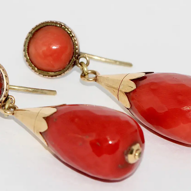 Antike Ohrhänger Gold mit Edelkorallen - Korallen-Ohrringe