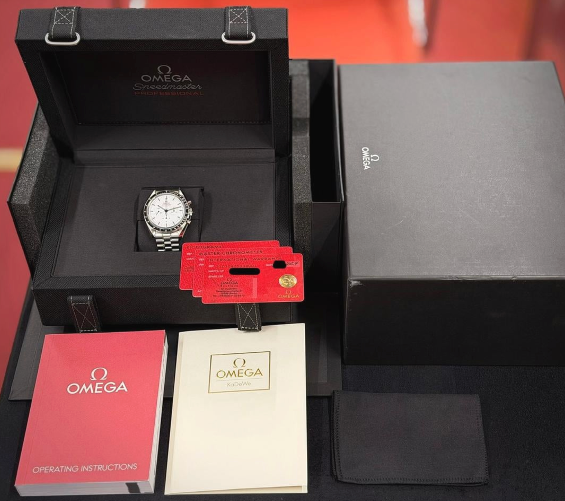 Omega Speedmaster Professional Moonwatch Weiß 42 mm 310.30.42.50.04.001