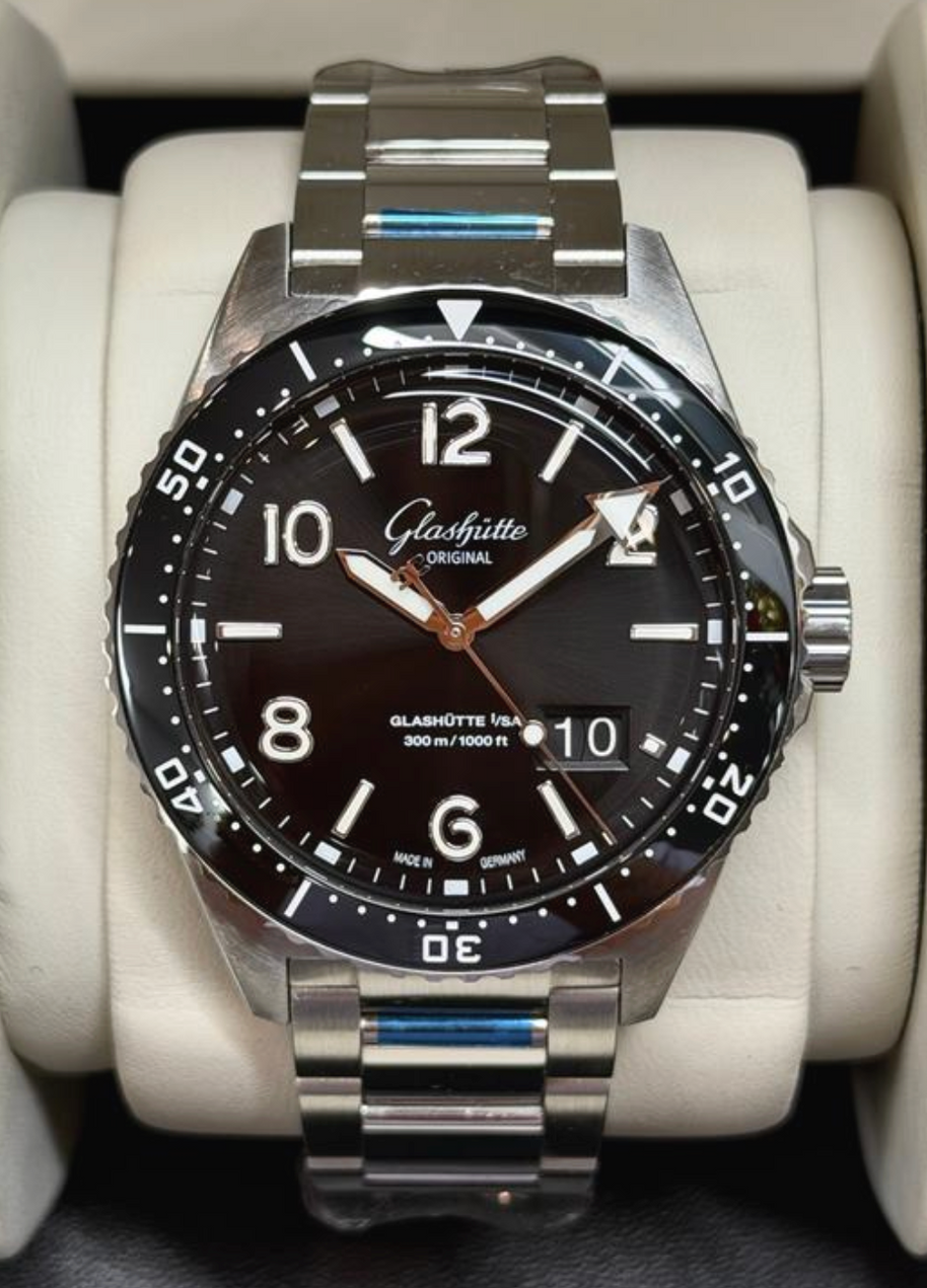 Glashütte Original SeaQ Panoramadatum 1-36-13-01-80-70