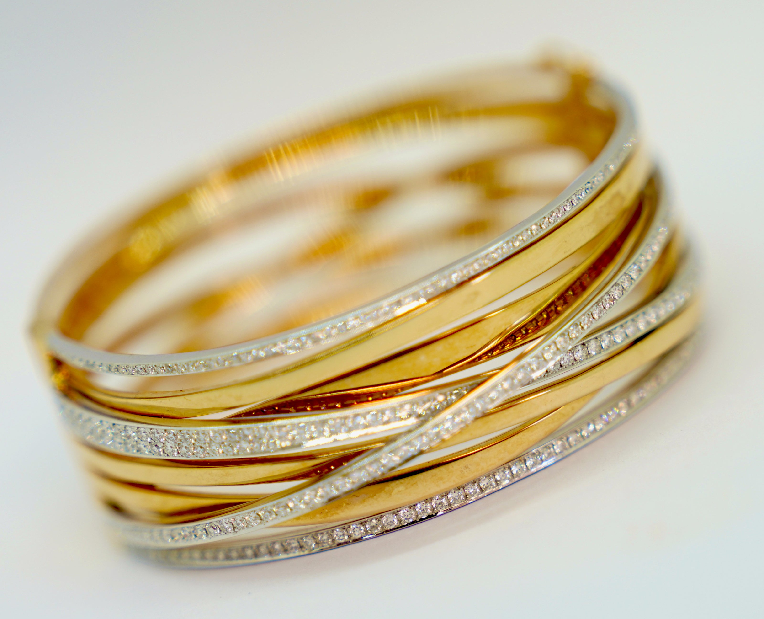Al Coro Serenata Armreif aus 18K Rosé- & Weißgold mit Diamanten