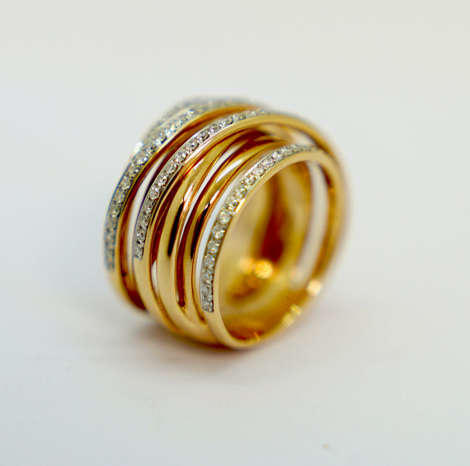Al Coro Serenata Damenring aus 18K Roségold mit Diamanten, Größe 52,5