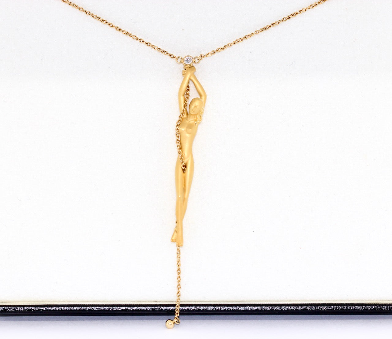 Carrera y Carrera Collier „Nude Woman“ Halskette aus 18K Gelbgold mit Diamant