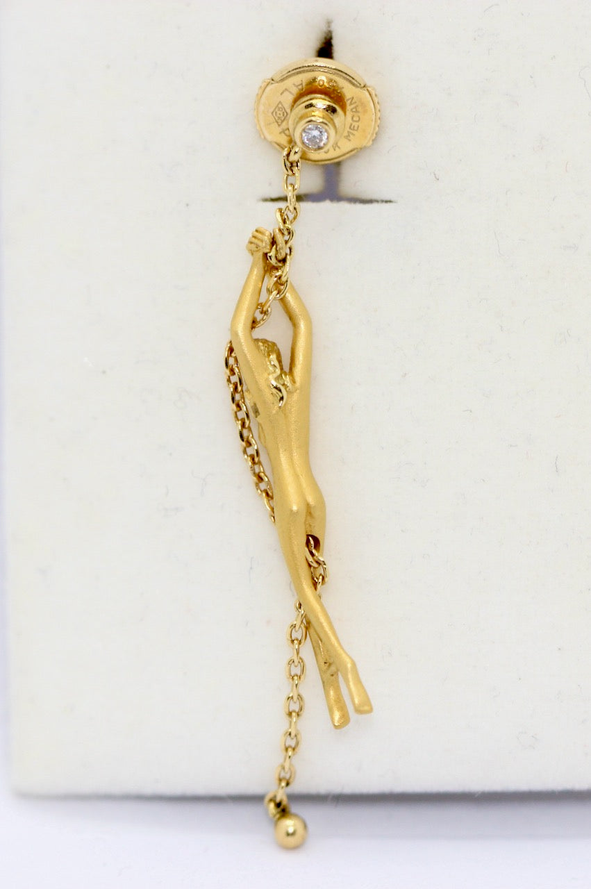 Carrera y Carrera Ohrringe „Nude Woman“ aus 18K Gelbgold mit Diamanten