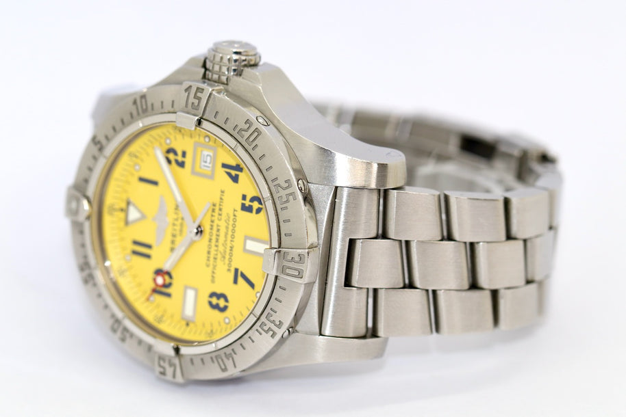 Breitling Avenger Seawolf 3000m A17330 Automatic Gelbes Zifferblatt