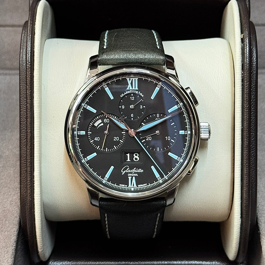 Glashütte Original Senator Chronograph Panoramadatum 1-37-01-03-02-35