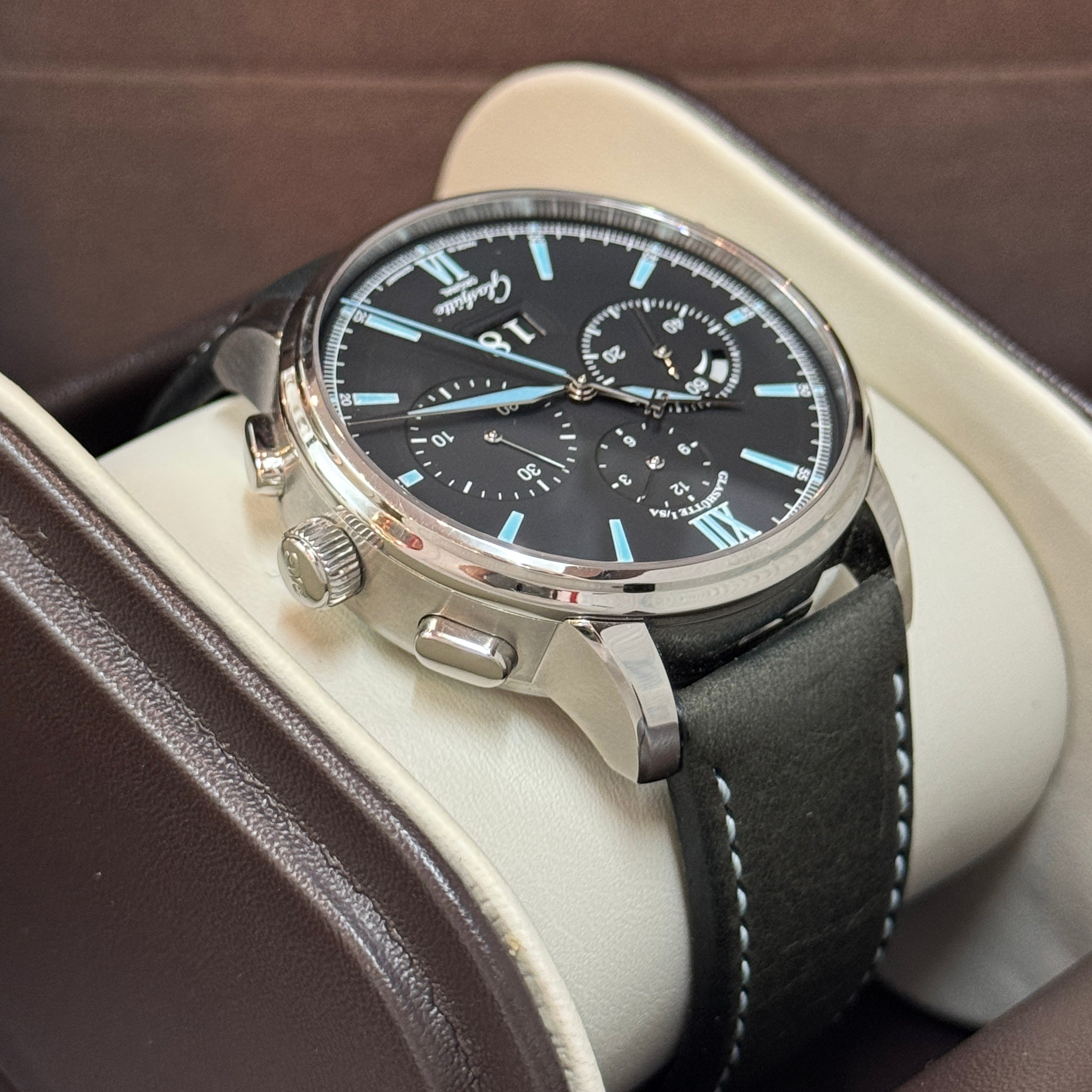 Glashütte Original Senator Chronograph Panoramadatum 1-37-01-03-02-35