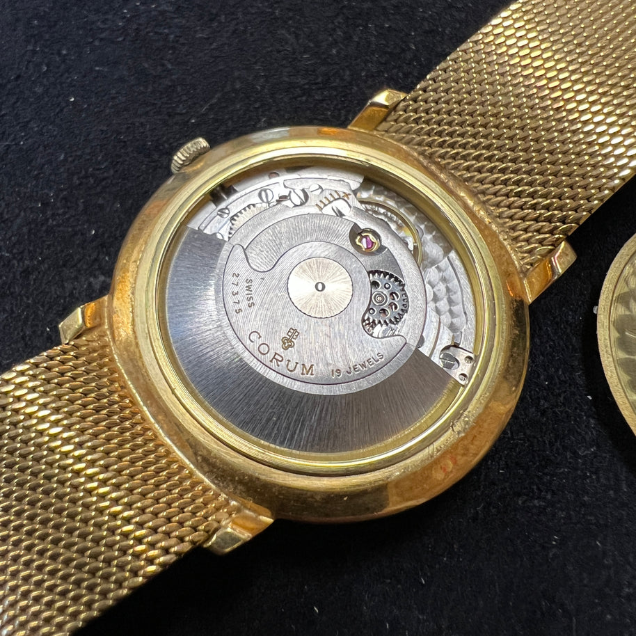 Corum Journal Vintage Armbanduhr 18 Karat Gold Automatic ESZEHA