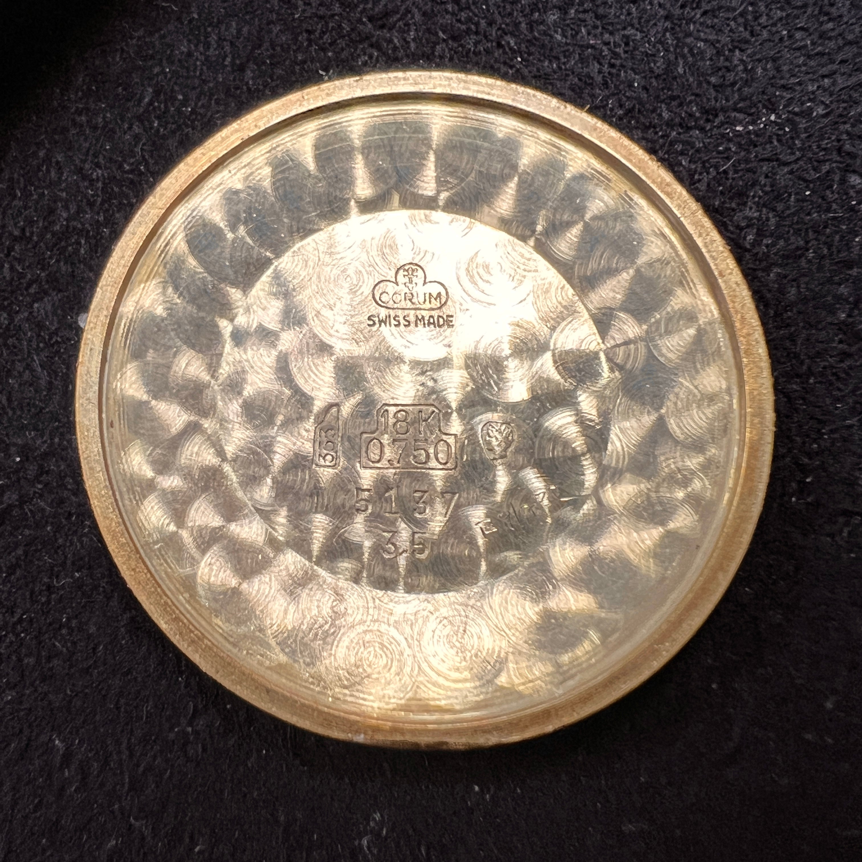 Corum Journal Vintage Armbanduhr 18 Karat Gold Automatic ESZEHA