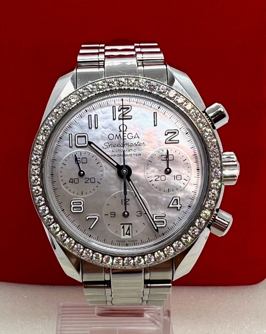 Omega Speedmaster Ladies Damenuhr Diamanten Automatik Perlmutt 324.15.38.40.05.001