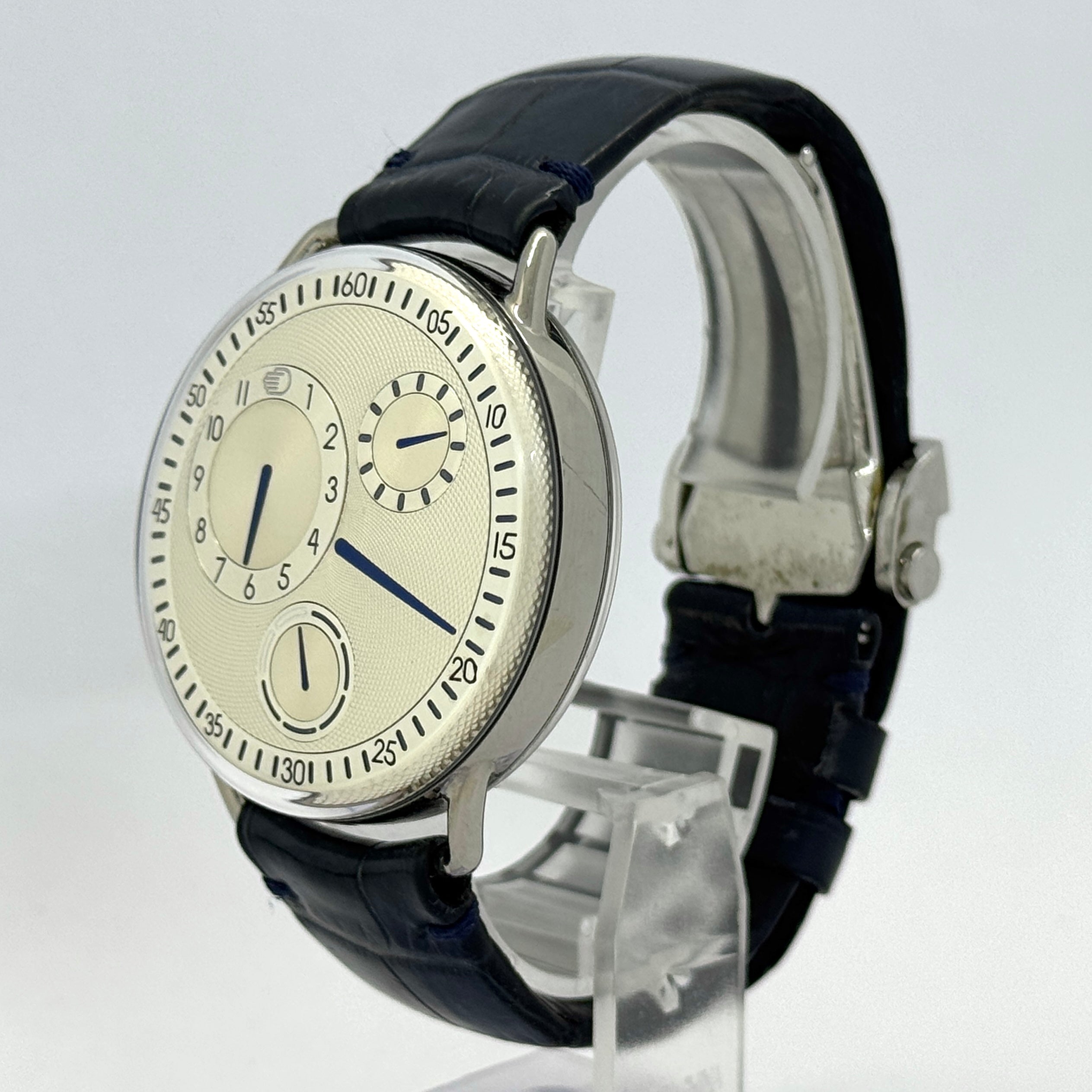 Ressence Type 1 Titanium Type 1G 1.1 Armbanduhr