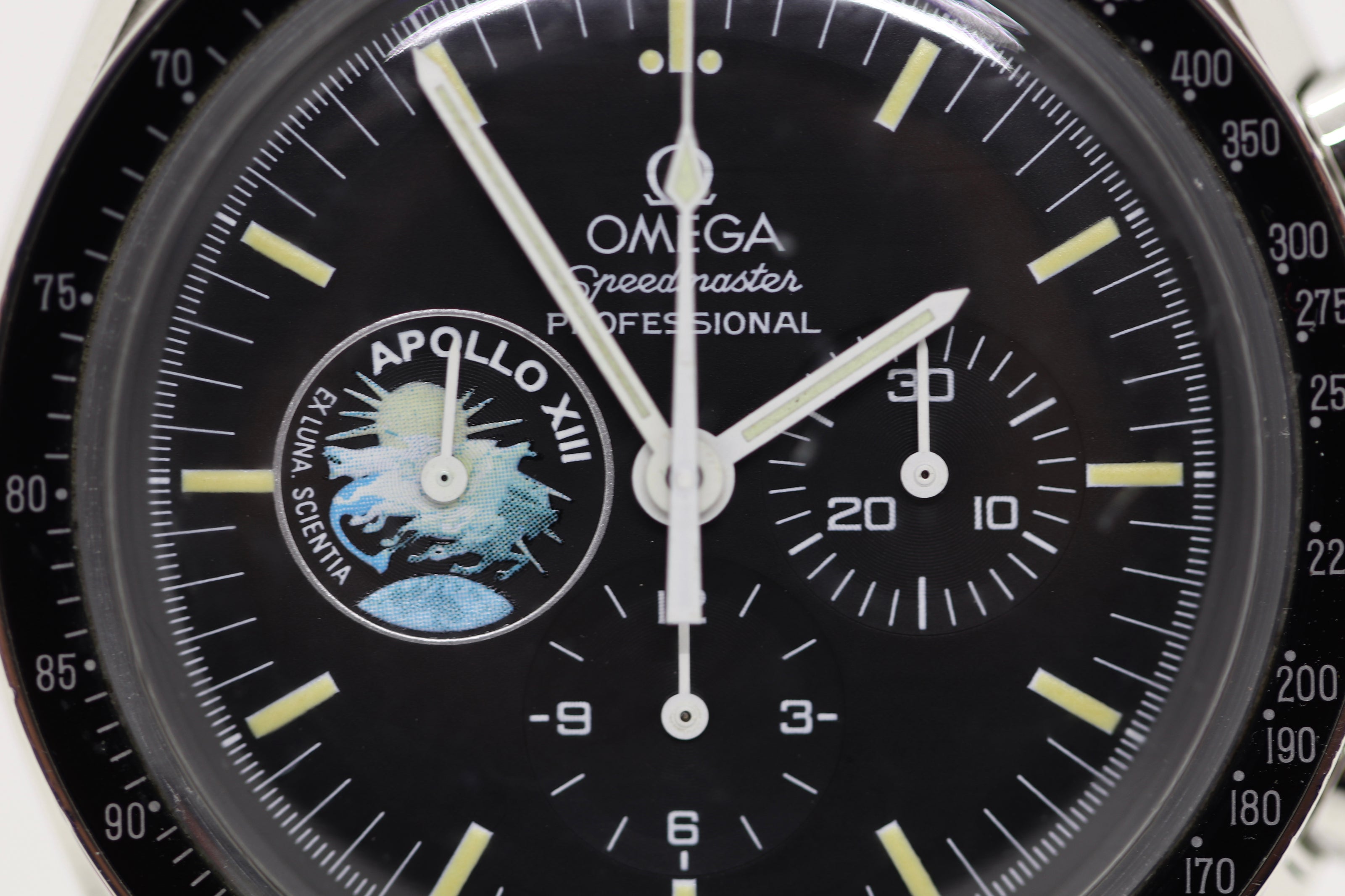 Omega Speedmaster Apollo XIII 35955200 Armbanduhr
