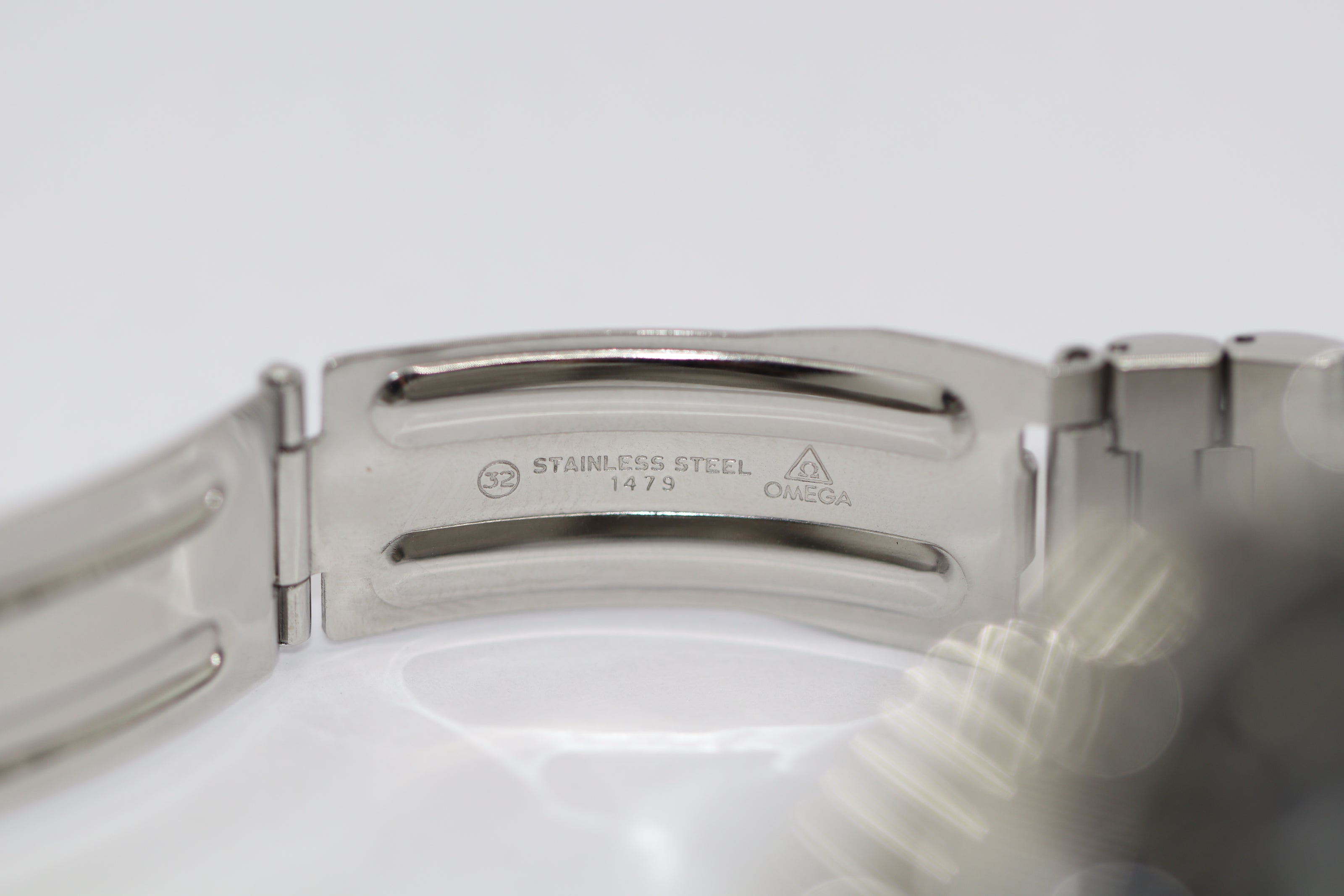 Omega Speedmaster Apollo XIII 35955200 Armbanduhr