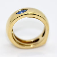 Kat Florence Saphir Ring aus 18K Gelbgold Marquise-Schliff