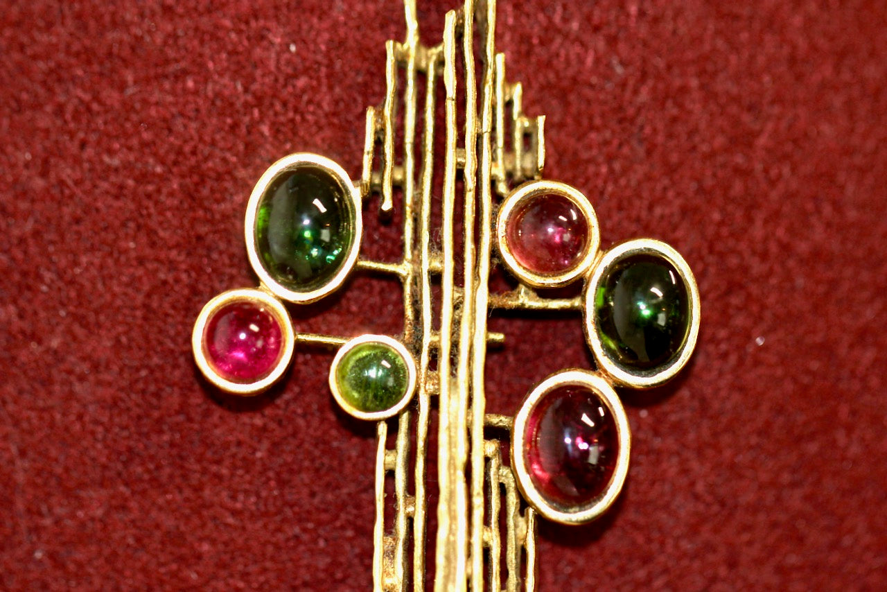 Christian Dior Anhänger mit Kette, Collier von Grosse aus 18K Gelbgold & Edelsteinen