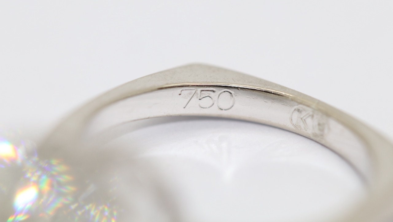 2,2 Karat Diamant Solitär Ring, 18 Karat Weißgold