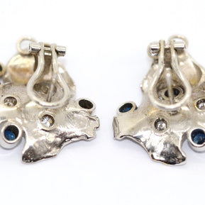 Fantasie-Ohrclips aus 14 Karat Weißgold mit Diamanten und Saphiren