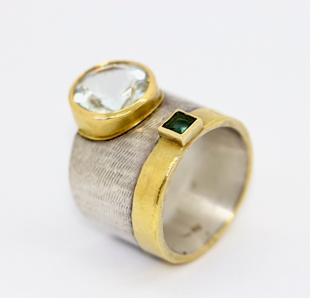 Designer-Ring aus Sterlingsilber und 21,6 Karat Gold mit Aquamarin und Turmalin