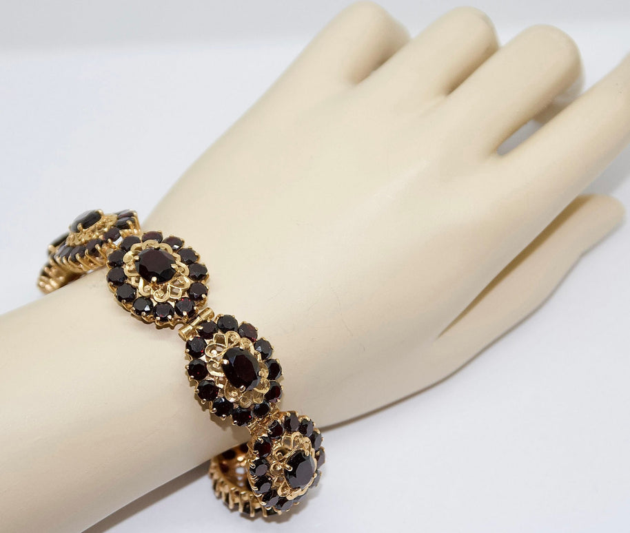 Bezauberndes Damen Granat-Armband, 14 Karat Gold