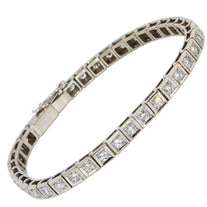 18 Karat Weißgold Tennisarmband, besetzt mit 38 runden weißen Diamanten