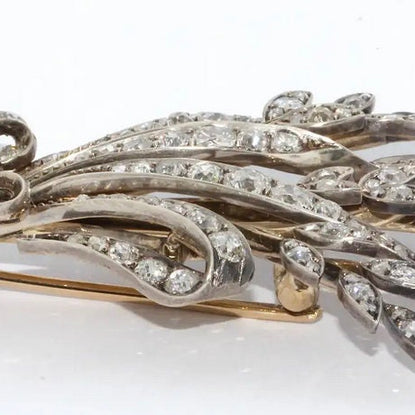 Große, Antike Weißgold Diamant-Brosche als Blumenstrauß mit Schleife