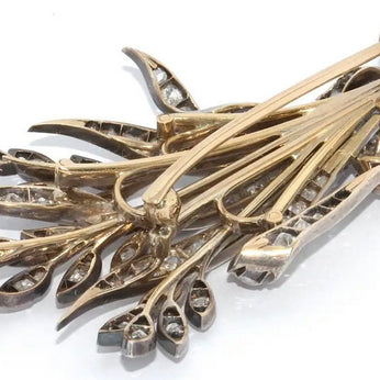 Große, Antike Weißgold Diamant-Brosche als Blumenstrauß mit Schleife