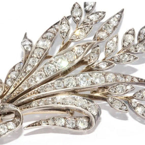 Große, Antike Weißgold Diamant-Brosche als Blumenstrauß mit Schleife