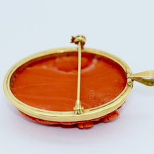 Antike Brosche, Anhänger, Korallen-Kamee, 18 Karat Gold, weibliches Portrait, Kameo, Cameo