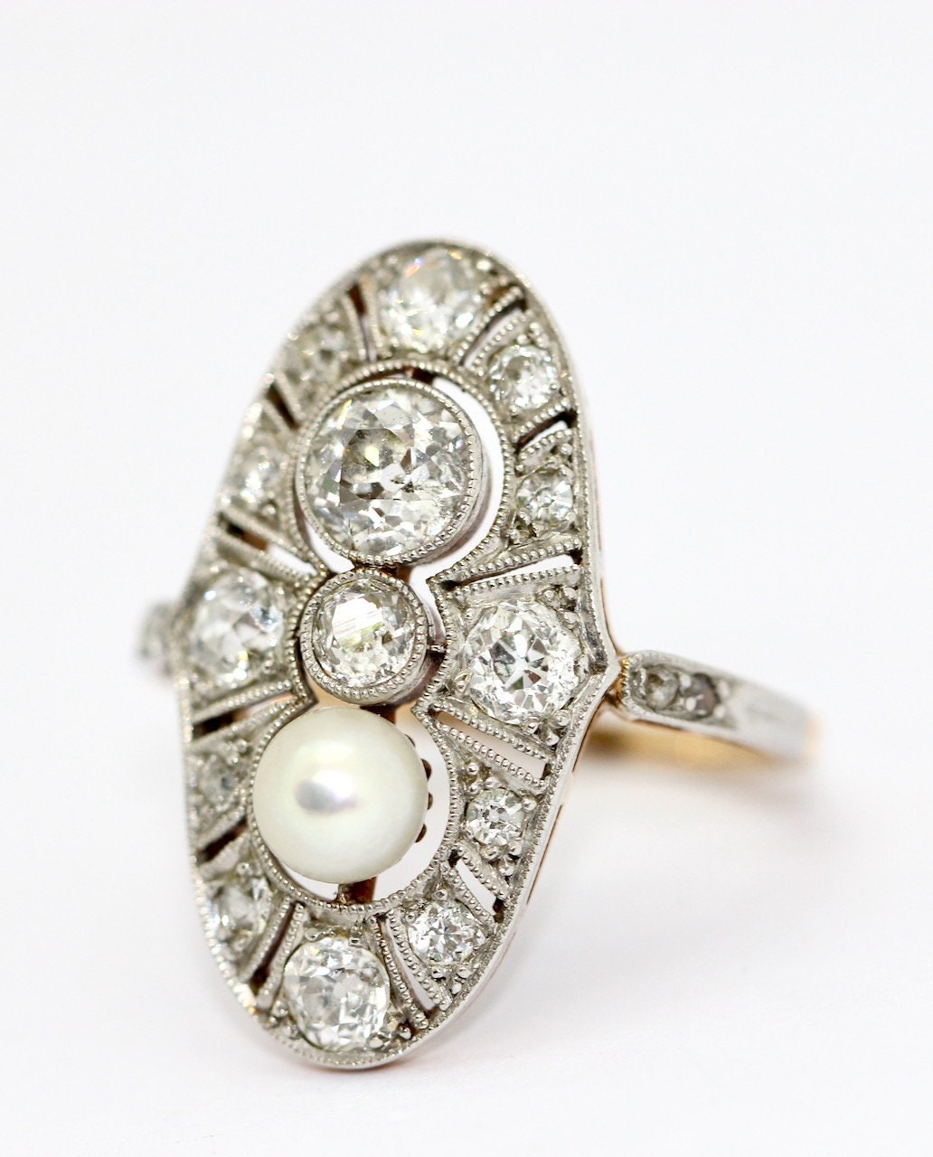 Art Deco Ring, Rosegold und Platin, mit Diamanten und natürlicher Perle