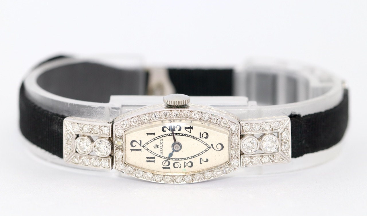 Rolex Art Deco Ladies Wristwatch, 18 Karat White Gold and Diamonds