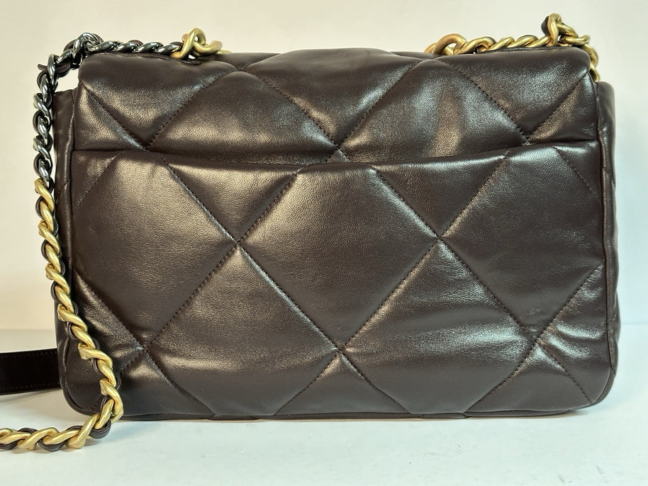 Chanel 19 Flap Bag Braun Lammleder wie NEU