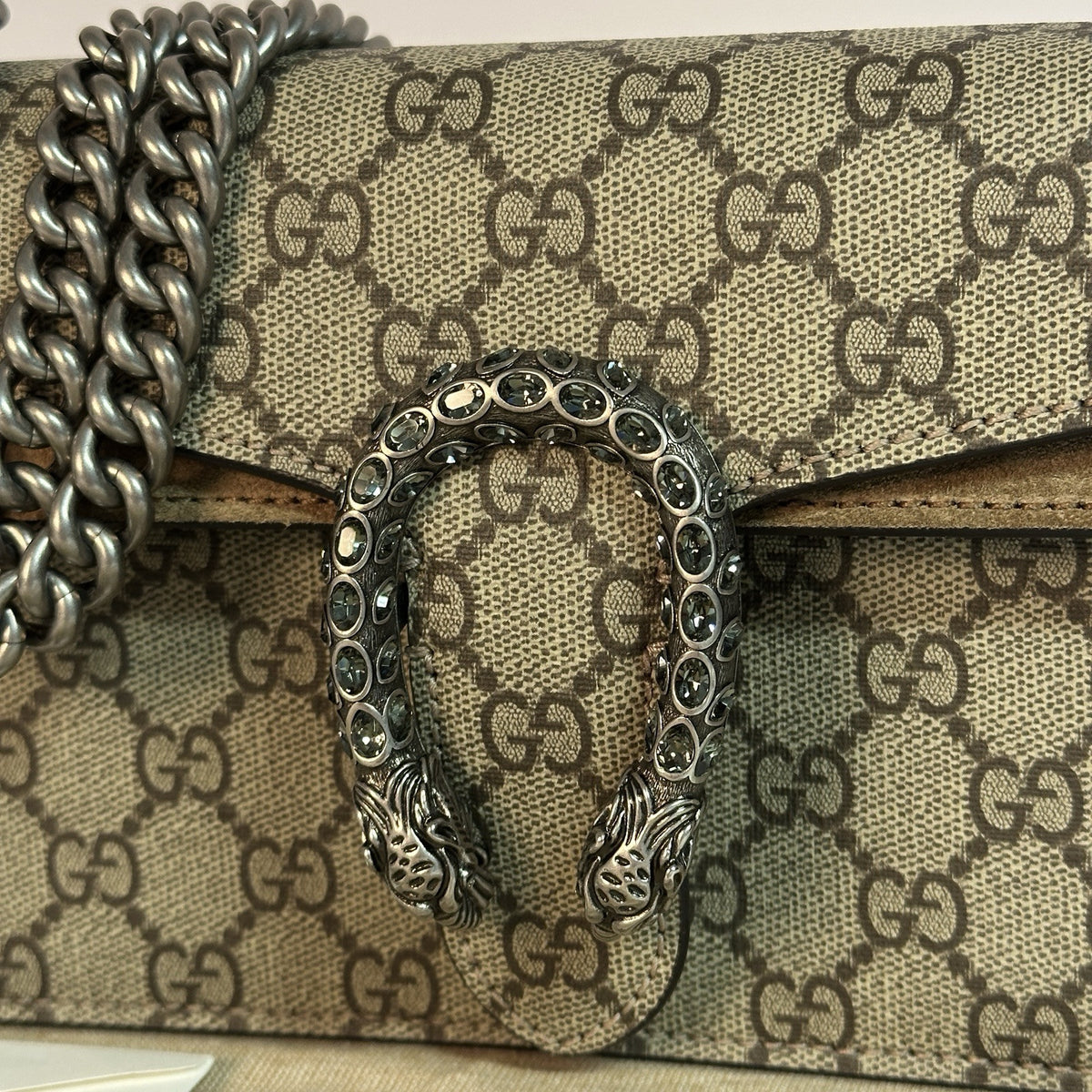 Gucci kleine Dionysus Schultertasche GG Supreme Beige/Taupe 2025 WIE NEU