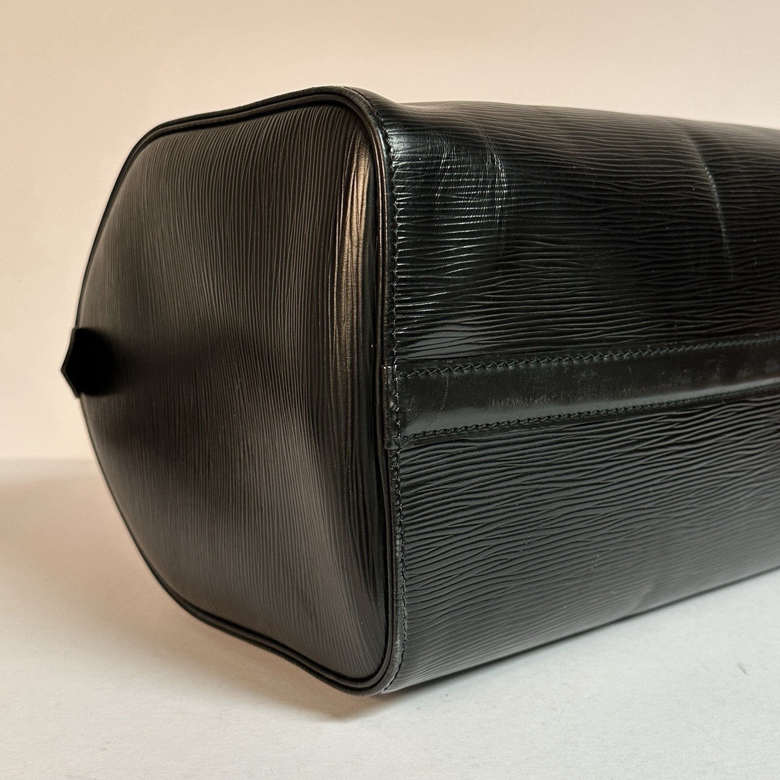 Louis Vuitton Speedy 30 Epi Leder Schwarz 1990 TOP