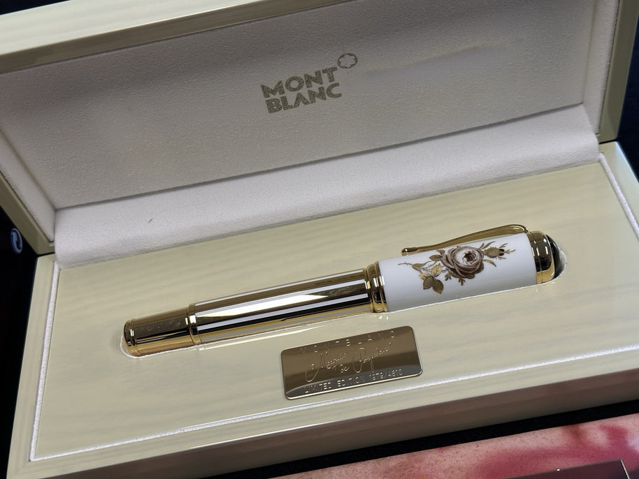 Montblanc 4810 Füllfederhalter Fountain pen Meissen Marquise Pompadour 28660 NEU