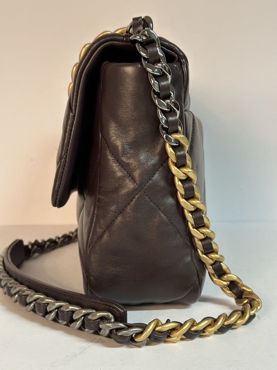 Chanel 19 Flap Bag Braun Lammleder wie NEU