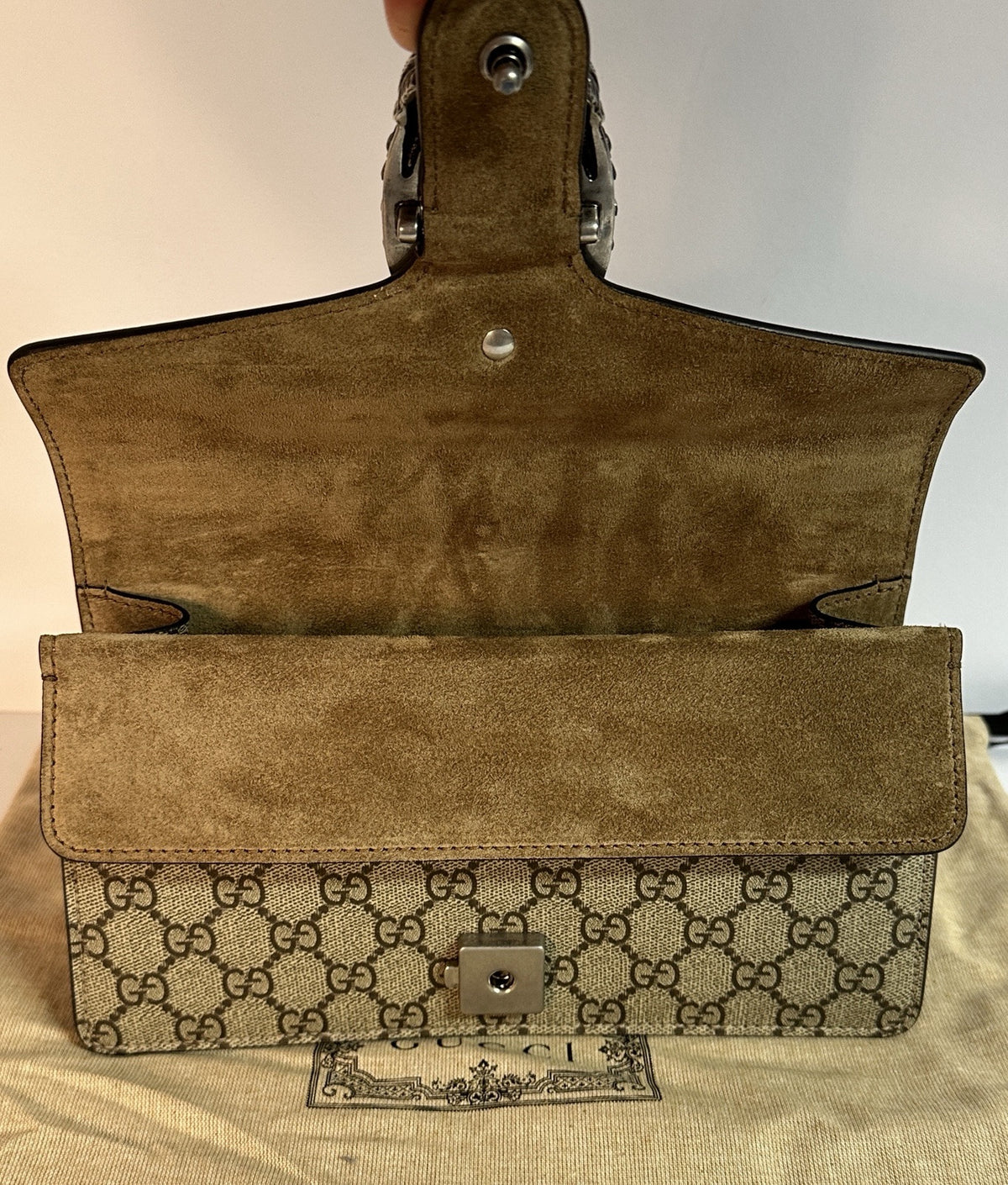 Gucci kleine Dionysus Schultertasche GG Supreme Beige/Taupe 2025 WIE NEU